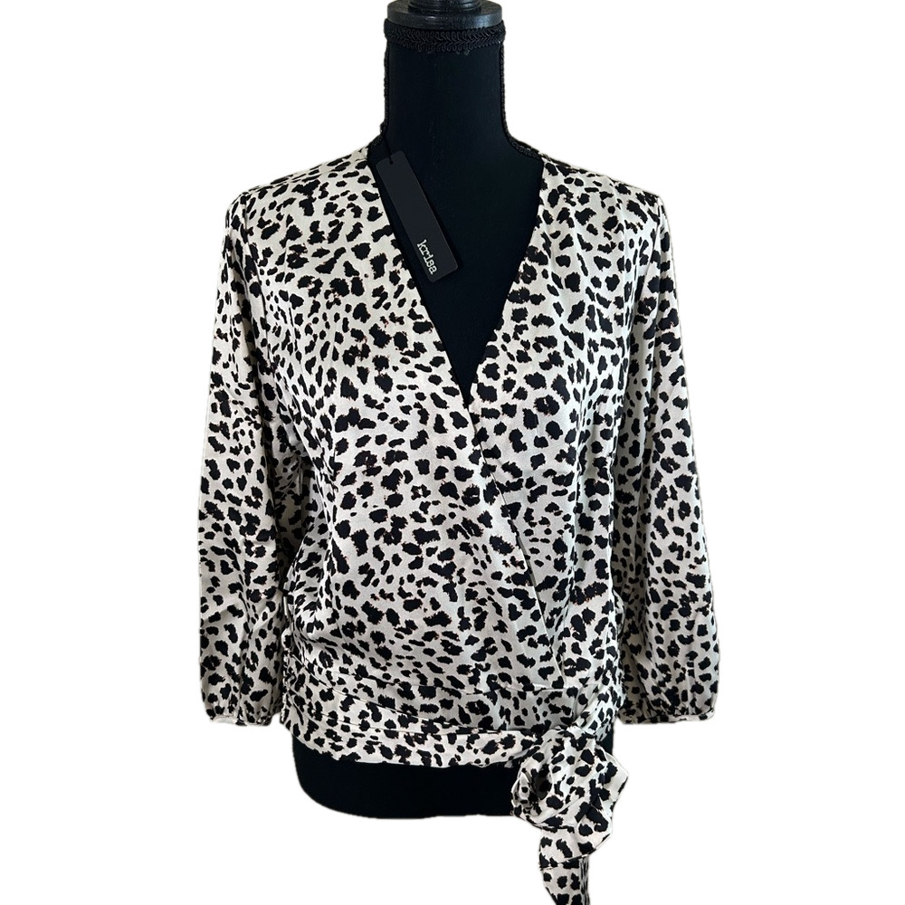 NWT KRISA by Revolve LEOPARD PRINT BLOUSE